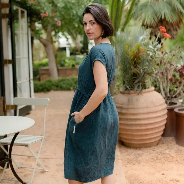 NORDLICHT NORDLICHT Musselin Kleid Eleni aus 100% Bio-Baumwolle, Waldgrün (grün), – Produktbild 2 von 4