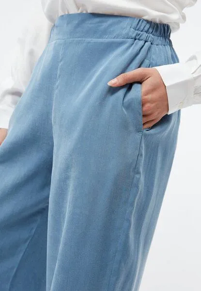 Givn Berlin Givn Berlin Hose GBMARLA relaxed aus TENCEL mit Peach-Effekt, Cloudy blue, – Produktbild 3 von 4