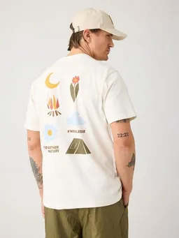 KnowledgeCotton Apparel KnowledgeCotton Apparel T-Shirt mit Rücken-Print aus Bio-Baumwolle – Produktbild 1 von 1