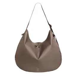 GOT BAG GOT BAG Curved Bag monochrome oyster – Produktbild 1 von 1