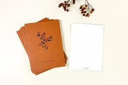 STUDIO KARAMELO STUDIO KARAMELO 10 florale Weihnachtskarten FROHE WEIHNACHTEN mit Zweig – Produktbild 1 von 1
