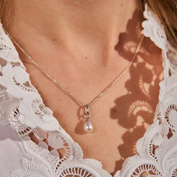 pakilia pakilia Silber Kette Tropf förmige Perle Fair-Trade und handmade – Produktbild 4 von 4