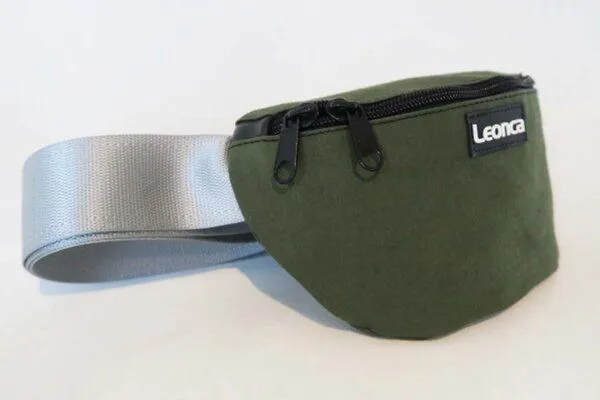 Leonca Leonca Upcycling Hip Bag aus Seesackleinen in 3 Größen, Oliv, – Produktbild 2 von 4
