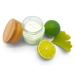 Kleine Auszeit Manufaktur Kleine Auszeit Manufaktur Sheasahne Ginkgo Limette - reichhaltige Bodylotion – Produktbild 1 von 1