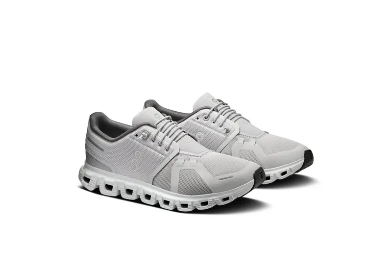 On-running On-running Cloud 6 GLACIER / ECLIPSE Sneaker, Glacier / eclipse, – Produktbild 4 von 4