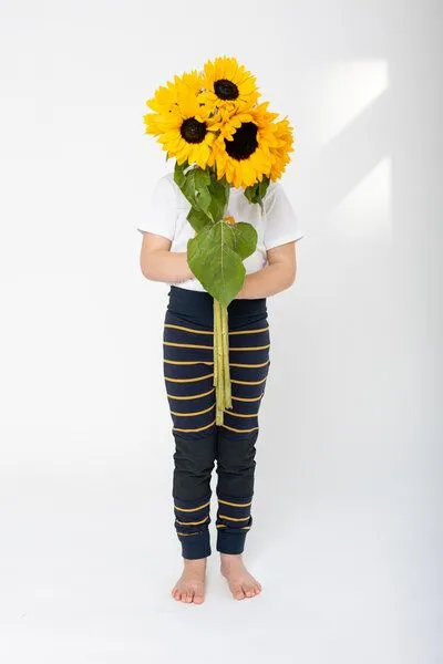 Babbily Babbily Kita-Leggings, Blau - buzzy bee, – Produktbild 2 von 4