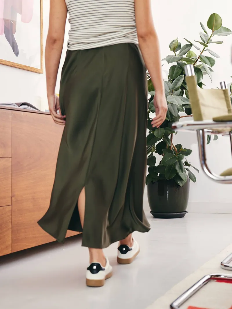 Vertbaudet Langer Umstandsrock in Satin-Optik, Khaki, – Produktbild 3 von 4