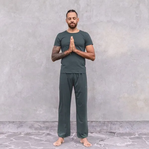 Jaya Jaya ROCKY UNI - Männer - körpernahes T-Shirt für Yoga aus Biobaumwolle, Forest/grün, – Produktbild 4 von 4