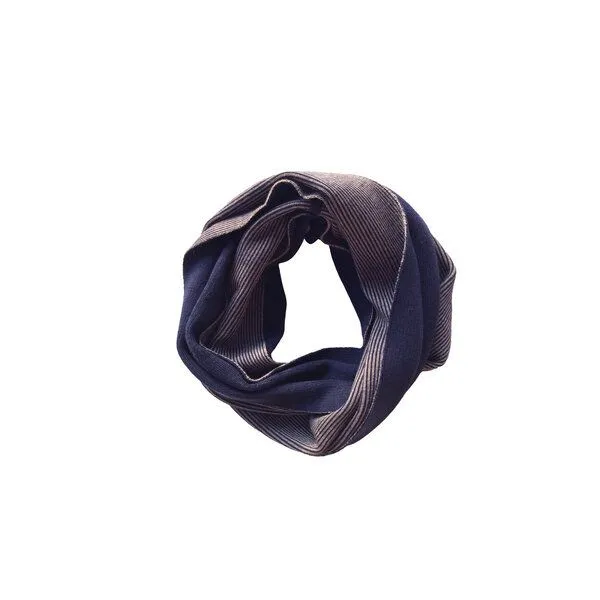 austriandesign.at austriandesign.at RundSchal aus extrafeiner Merinowolle, Blau/natur, – Produktbild 3 von 3