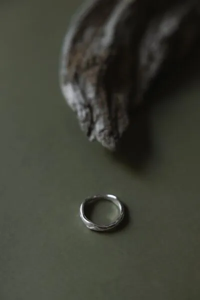 Jyoti - Fair Works Jyoti - Fair Works Ring Bunai Messing/ Silber, Silber, – Produktbild 2 von 3