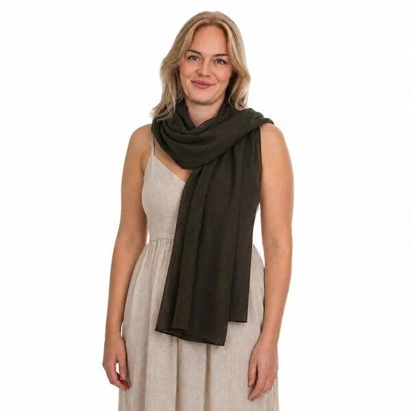 Good To Give Good To Give Leichter Sommer Schal – Umschlagtuch / Stola aus Kaschmir – Fair Trade – 200 × 100 cm, Brown, – Produktbild 1 von 4