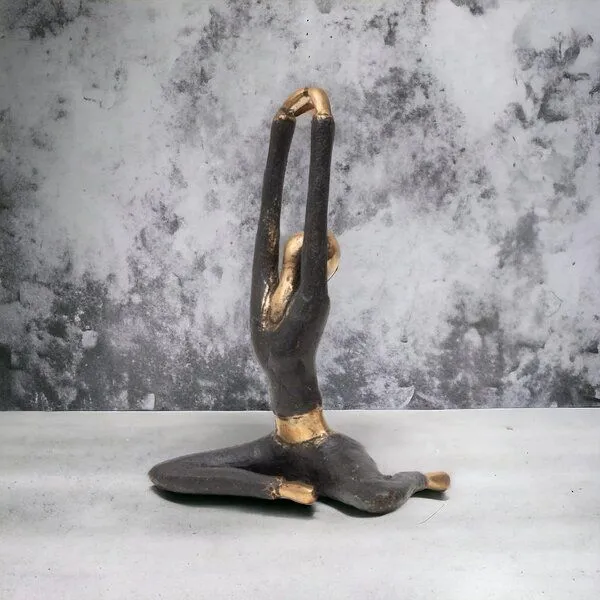 Moogoo Creative Africa Moogoo Creative Africa Bronze-Skulptur Yoga "Barbara" | by Hamidou | Unikate, Braun, – Produktbild 1 von 3