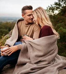 biederlack biederlack Wohn-und Kuscheldecke "Unicolour " tolle Farben wählbar – Produktbild 1 von 1