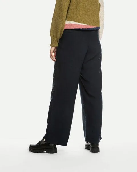 MATONA Matona Hose | Pleated Tencel Trousers | aus Lyocell, Midnight blue, – Produktbild 2 von 3
