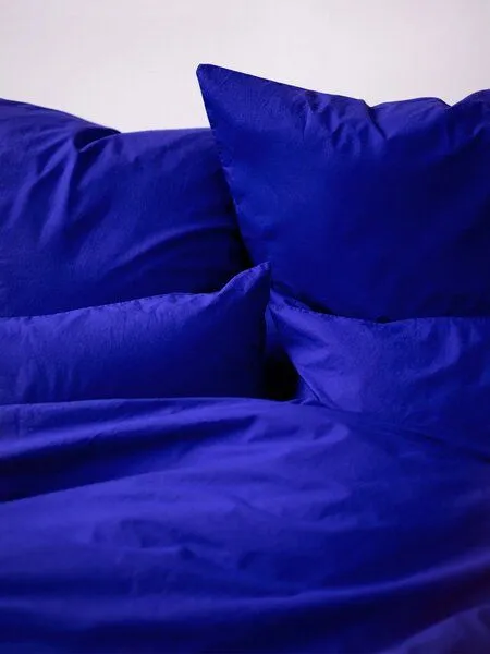 erlich textil erlich textil Fred Kopfkissenbezug aus weicher Bio-Baumwolle, made in Europe, Knallblau, – Produktbild 7 von 8