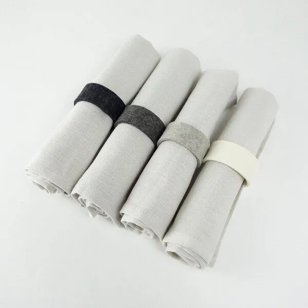 matilda k. manufaktur matilda k. manufaktur Serviettenringe 'ava' aus Wollfilz in vielen Farben, 4 naturtöne, – Produktbild 1 von 4