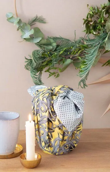 FabRap Gift Wrap FabRap Gift Wrap Wiederverwendbare Geschenkverpackung Furoshiki (doppelseitig), Sunshine nouveau & make a wish, – Produktbild 4 von 4