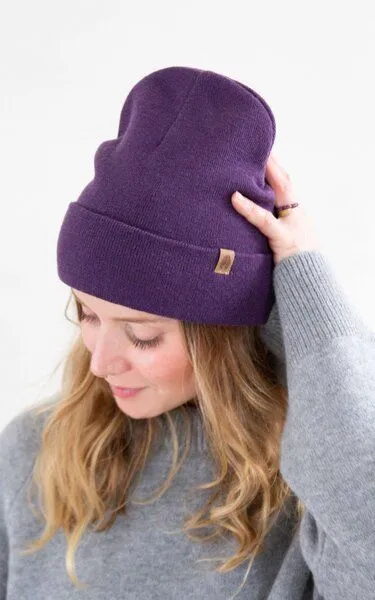 Kopyto Kopyto WOLF - Glatte Zweilagige Beanie Mütze aus 100% RWS-Merinowolle, Violet, – Produktbild 3 von 6