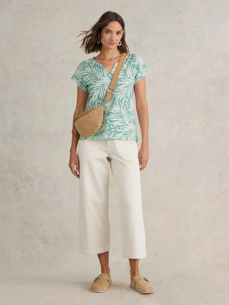 White Stuff Nelly T-Shirt mit Keilausschnitt - 34, Grün, – Produktbild 2 von 4