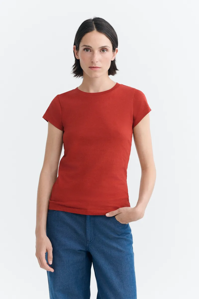 thinking mu thinking mu Damen vegan T-Shirt Mirna Schlanke Passform, Rot, – Produktbild 2 von 2
