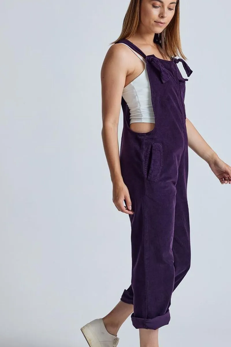 Flax and Loom Cord-Latzhose Modell: Mary-Lou, Aubergine, – Produktbild 1 von 1