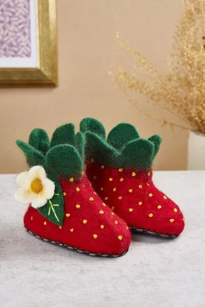 short'n'pietz short'n'pietz Hausschuhe Erdbeere handgefilzt für Babies und Kinder, Rot, – Produktbild 4 von 4