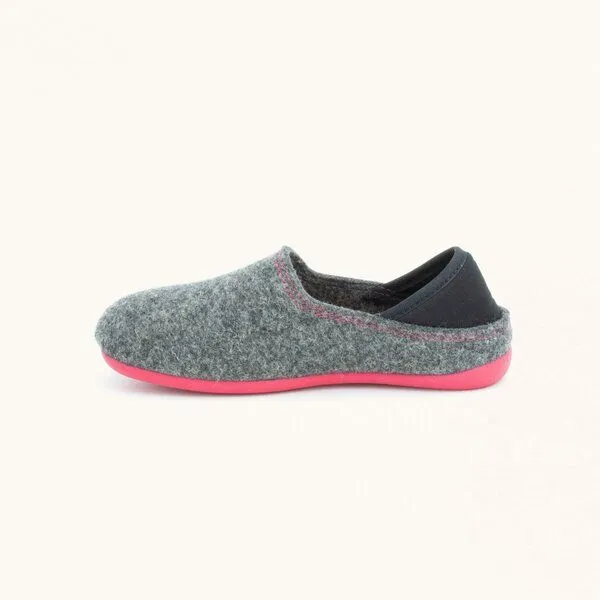 Gottstein Gottstein Kinder-Hausschuh Wool Slip-on Kids aus 100% Schurwolle mit rutschfester Gummisohle, Graphite, – Produktbild 5 von 5