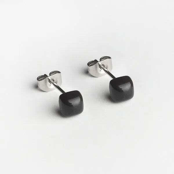 ALEXASCHA ALEXASCHA Geometrische Ohrstecker, Onyxschwarz (schwarz), – Produktbild 1 von 2