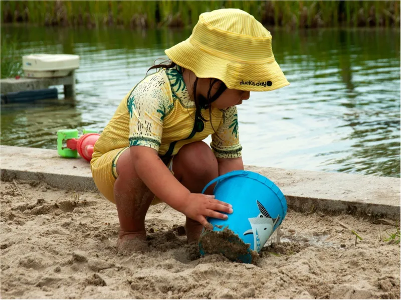 ducksday ducksday Baby und Kinder Mütze Anglerhut "Cala", Gelb, – Produktbild 2 von 2