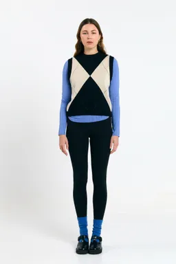 SUITE13LAB SUITE13LAB Damen vegan Weste Relvas Argyle Schwarz – Produktbild 1 von 1