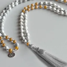 Spirit of OM Spirit of OM Malakette – Produktbild 1 von 1