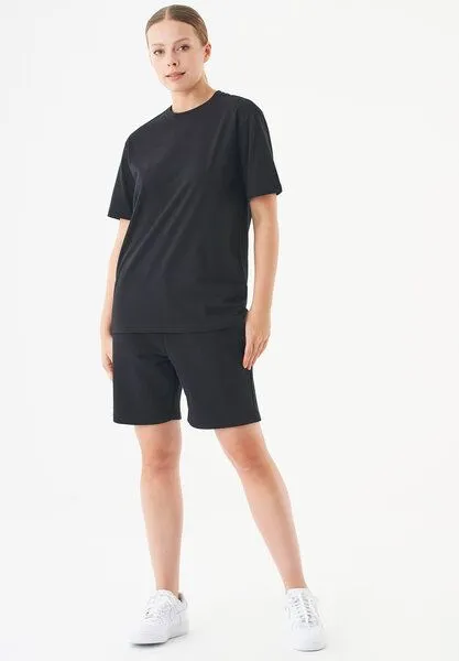 ORGANICATION ORGANICATION Damen ESSENTIALS-SHEYMA- Shorts aus Bio-Baumwolle, Black, – Produktbild 2 von 3