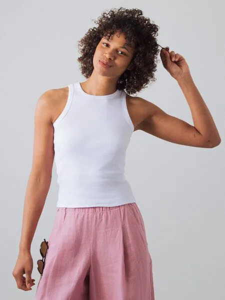 Honest Basics Honest Basics Damen Geripptes Racer-Top aus Bio- und recycelter Baumwolle, Weiß, – Produktbild 1 von 4