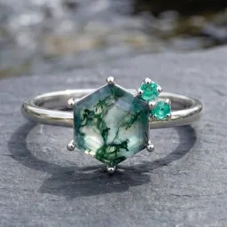 Spirit of Island Spirit of Island Silber Ring "Hidden Forest" | Moosachat & Smaragd – Produktbild 1 von 1
