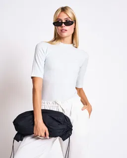 JAN N JUNE JAN 'N JUNE Damen vegan T-Shirt Rippe Nina Eisblau – Produktbild 1 von 1