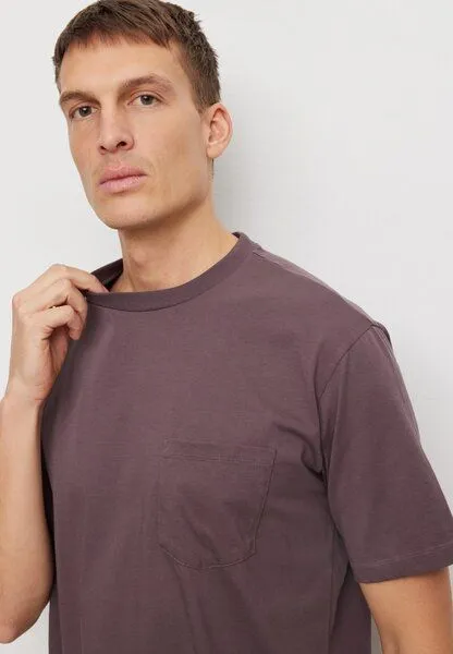 recolution Herren T-Shirt aus Bio-Baumwolle - APOSERIS POCKET - recolution, Dark grape (lila), – Produktbild 4 von 4
