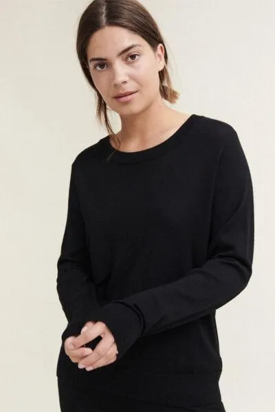 Basic Apparel Basic Apparel Strickpullover Merino - Vera sweater - aus Merinowolle, Schwarz (black), – Produktbild 2 von 4