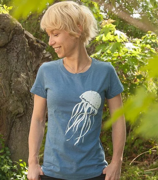 päfjes päfjes Qualle Jellyfish - Frauen T-Shirt - Fair gehandelt aus Baumwolle Bio - Slub Blau – Produktbild 4 von 4