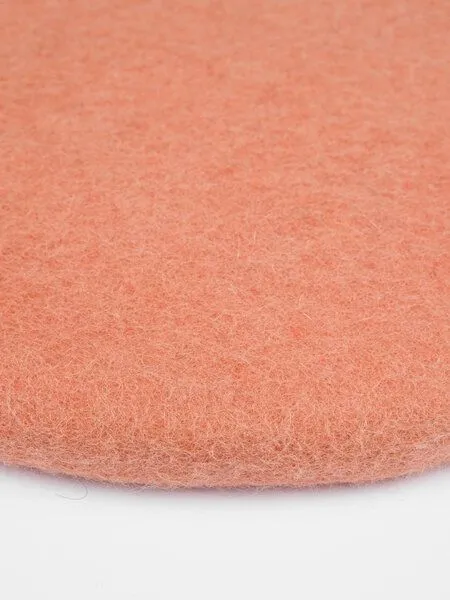 myfelt myfelt Flachfilz Sitzauflage (⌀ 36 cm, 36 x 36 cm), Lachsfarben (lea), – Produktbild 3 von 4