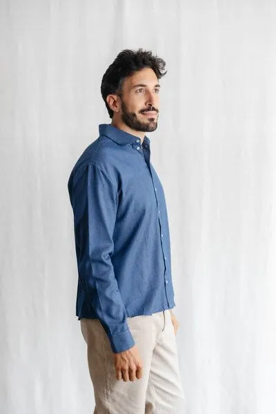 Jyoti - Fair Works Jyoti - Fair Works Bio-Baumwolldenim Hemd Nakshita, Denim, – Produktbild 2 von 4