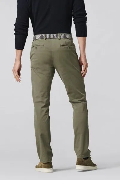 Meyer MEYER Fairtrade Baumwollchino, Grün (oliv), – Produktbild 3 von 4