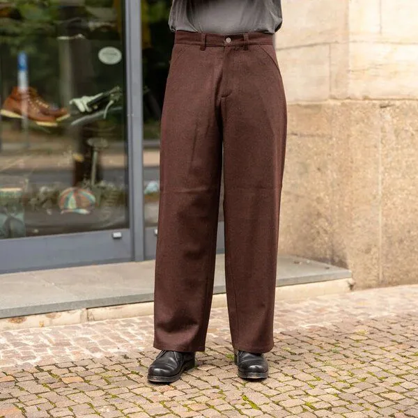 About Companions About Companions - Hose Carlo Lambswool, Braun (marron), – Produktbild 1 von 2