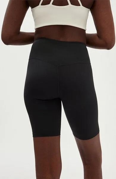 Girlfriend Collective Girlfriend Collective Damen Bike Shorts mit hohem Bund „Float" recycelt, Schwarz, – Produktbild 3 von 4