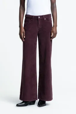 Kings Of Indigo Kings Of Indigo Damen vegan Hose Tanja Cord Fudge Braun – Produktbild 1 von 1