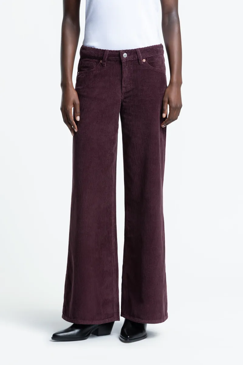 Kings Of Indigo Kings Of Indigo Damen vegan Hose Tanja Cord Fudge Braun, Braun, – Produktbild 1 von 1