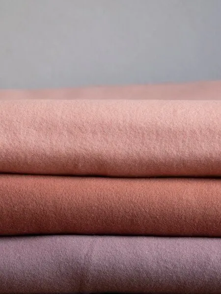 Ecostories Ecostories Baumwoll-Fleece Wohndecken 150 x 200 cm, Mauve, – Produktbild 2 von 2
