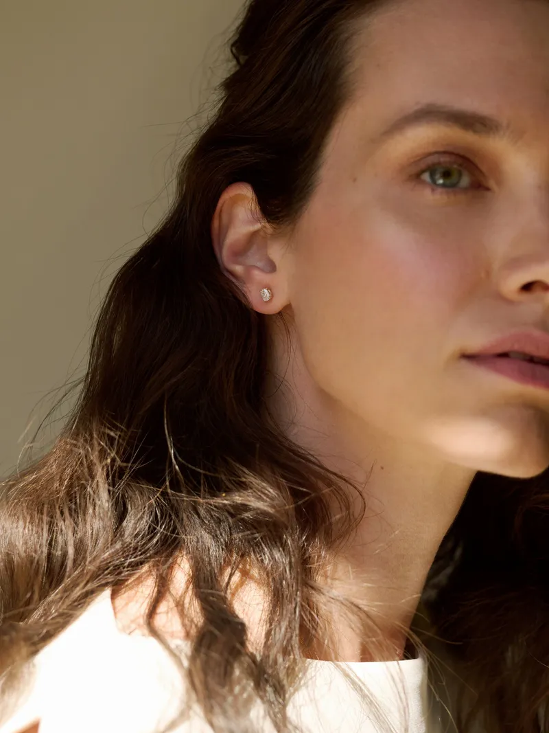 Dear Darling Berlin Dear Darling Berlin Damen vegan Ohrstecker Mit Ovalen Diamanten Talia Aus 14-Karätigem Echtgold, Gold, – Produktbild 1 von 2