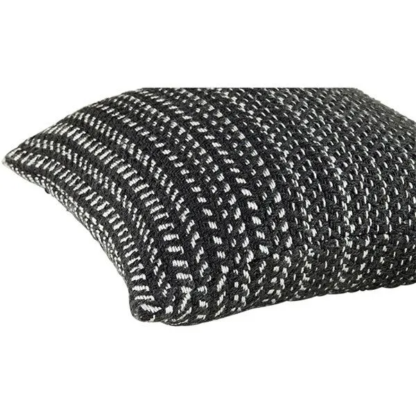 liv interior liv interior Recyceltes In-/Outdoorkissen SASKATOON, Schwarz, – Produktbild 1 von 3