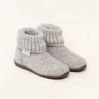 Gottstein Gottstein Kinder Hüttenschuh Alpine Boot RU - Aus reiner Bio-Schafwolle für Jungen & Mädchen mit Gummisohle - Hausschuh Made in Tirol, Beige, – Produktbild 1 von 1