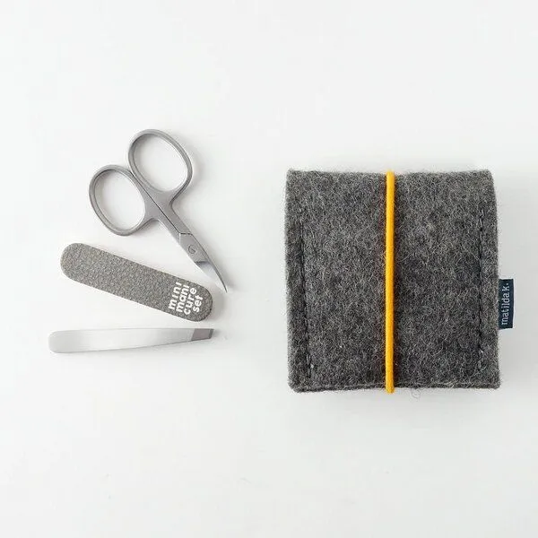 matilda k. manufaktur matilda k. manufaktur mini-maniküre-set 'ella' aus Wollfilz mit Rundgummi-Verschluß in vielen Farben, Dunkelgrau, – Produktbild 3 von 8